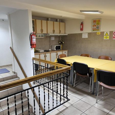 Pensiunea Vila Chesa Corunca Exteriér fotografie